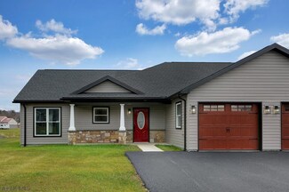 106 Red Tail Cir, Duncansville, PA 16635