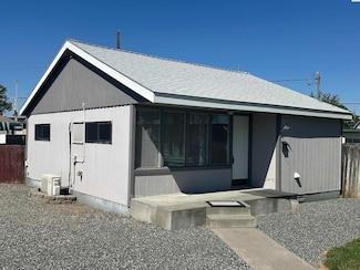 315 Robert Ave, Richland, WA 99352