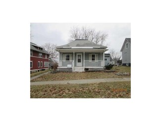 1518 7th Ave, Belle Plaine, IA 52208