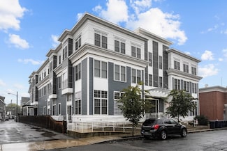 353 Summer St Unit 310, Somerville, MA 02144
