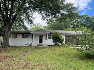 1066 Cleavemark Dr, Clarkston, GA 30021