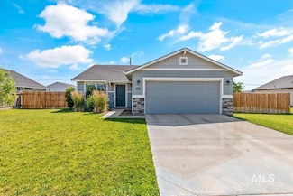 1710 SW Levant Way, Mountain Home, ID 83647
