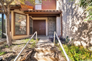 105 Caleta Beach, San Antonio, TX 78232