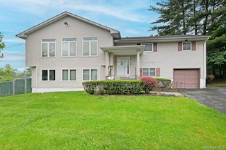 2 Elener Ln, Spring Valley, NY 10977