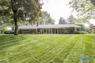5902 Winding Way, Sylvania, OH 43560