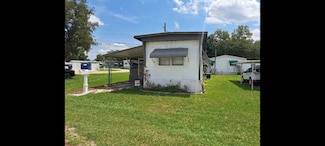 201 2nd St, Brandon, FL 33511