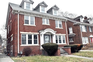 2054 Edison St, Detroit, MI 48206