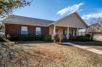 112 Taylor Cir, Taylor, MS 38673