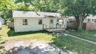 106 S Moore St, Brookston, IN 47923