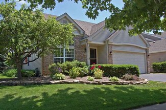 683 Chandler Ave, Geneva, IL 60134