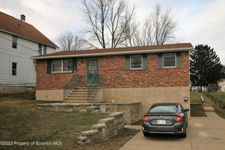 180 Charles St, Scranton, PA 18508