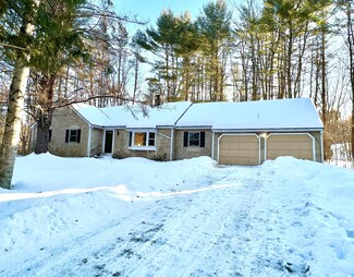 7 Birchbrook St, Hanover, NH 03755