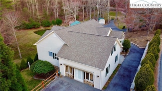 1328 Don Bare Rd, Jefferson, NC 28640