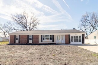 3205 Moat Ln, Chesapeake, VA 23323