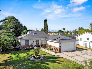 18229 Strathern St, Reseda, CA 91335