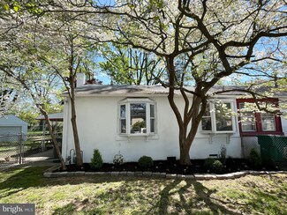 700 Dover Ct, Wallingford, PA 19086