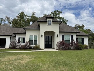 15305 Red Oak Dr, Ponchatoula, LA 70454