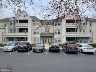 204 Salem Ct Unit 12, Princeton, NJ 08540