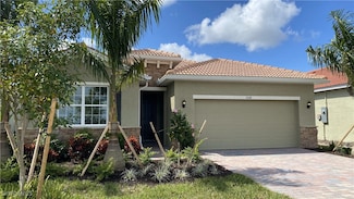 3108 Royal Gardens Ave, Fort Myers, FL 33916