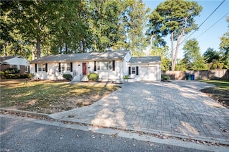 106 Booth Rd, Newport News, VA 23606