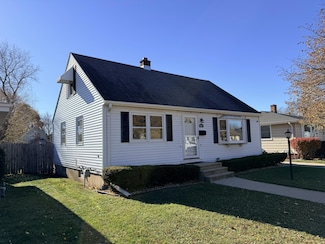 1917 28th St, Kenosha, WI 53140