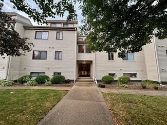 2127 Melrose Dr Unit B, Champaign, IL 61820
