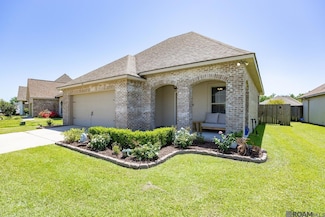 431 Lake Breeze Dr, Baton Rouge, LA 70820