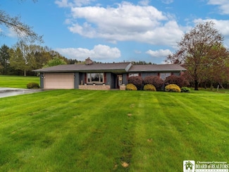 3720 Westman Rd, Bemus Point, NY 14712
