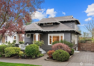 6408 Francis Ave N, Seattle, WA 98103