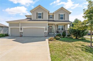 2500 NE Wheatley Dr, Blue Springs, MO 64029