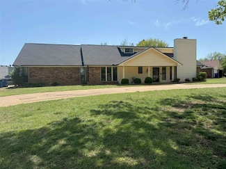 123 E Lakehurst Dr, Stillwater, OK 74075