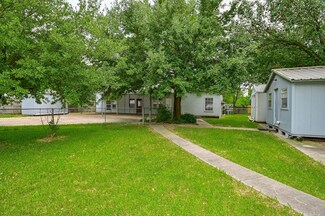 16034 Raywood Dr, Channelview, TX 77530