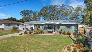 16 Beverly Dr, Frostproof, FL 33843