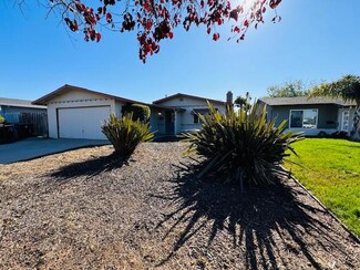 1618 El Dorado Dr, Salinas, CA 93906