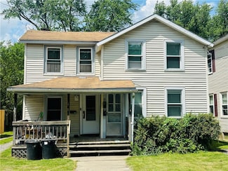 49 Frances St, Auburn, NY 13021