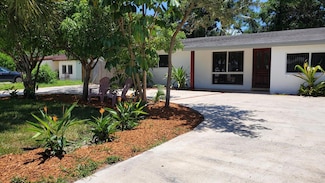 170 NW 7th St, Boca Raton, FL 33432