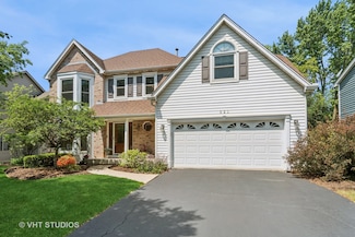 321 Breckenridge Dr, Aurora, IL 60504