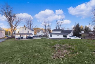 3513 Oneida St, New Hartford, NY 13413