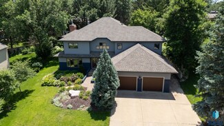 3132 W Spruceleigh Ln, Sioux Falls, SD 57105