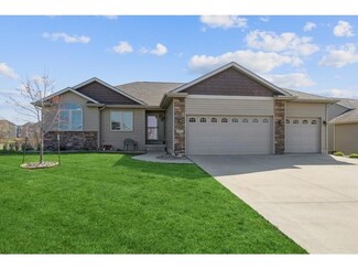 4311 NE Michael Ct, Ankeny, IA 50021