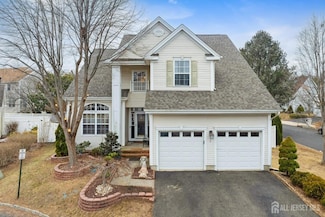 2 Marc Ct, Parlin, NJ 08859