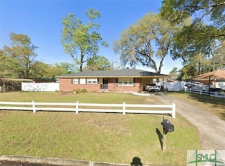 11 La Brea Blvd, Savannah, GA 31419