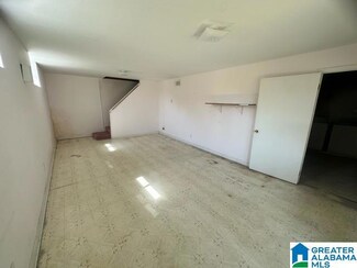 504 Lanewood Dr, Birmingham, AL 35214