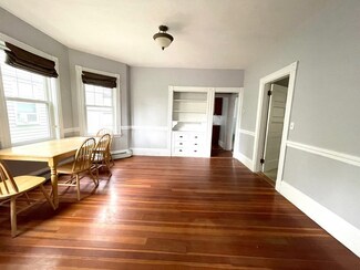 765 Boylston St Unit 2, Chestnut Hill, MA 02467