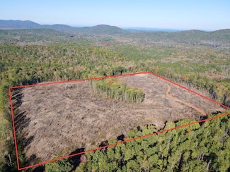 Idaho Rd, Talladega, AL 35160