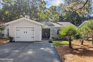 103 Mcginnis Dr, Atlantic Beach, NC 28512