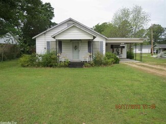 1171 N Myrtle St, Warren, AR 71671