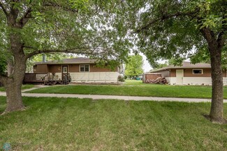 826 10th Ave E, West Fargo, ND 58078