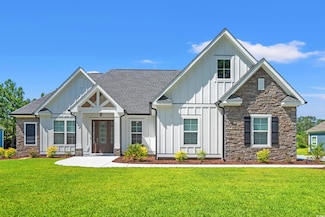 609 McCown Dr, Conway, SC 29526