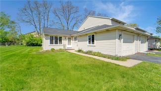 85 Kalyna Dr, Rochester, NY 14617